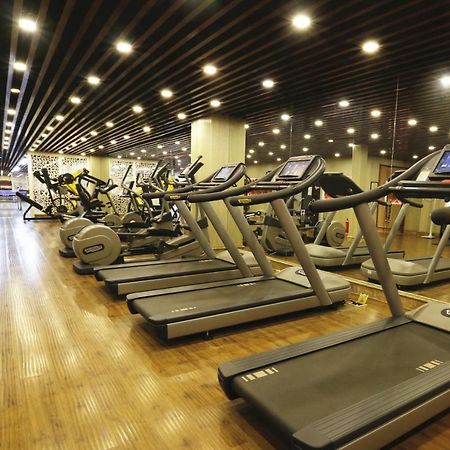 Beijing Palace International Hotel Пекин Екстериор снимка