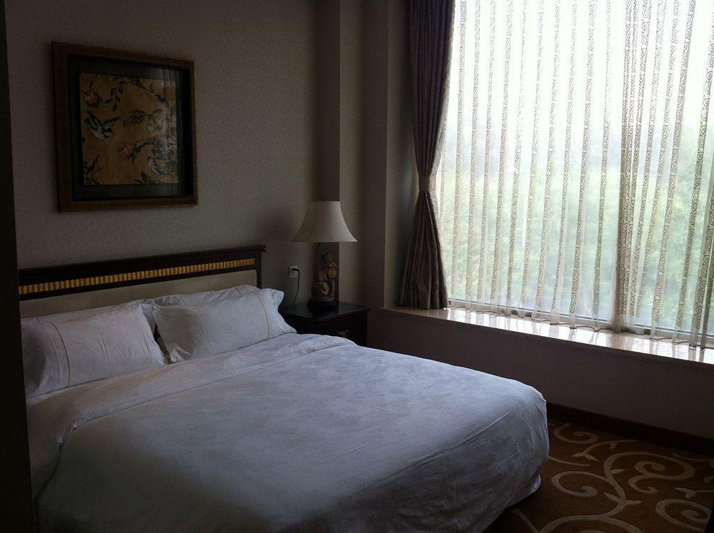 Beijing Palace International Hotel Пекин Екстериор снимка