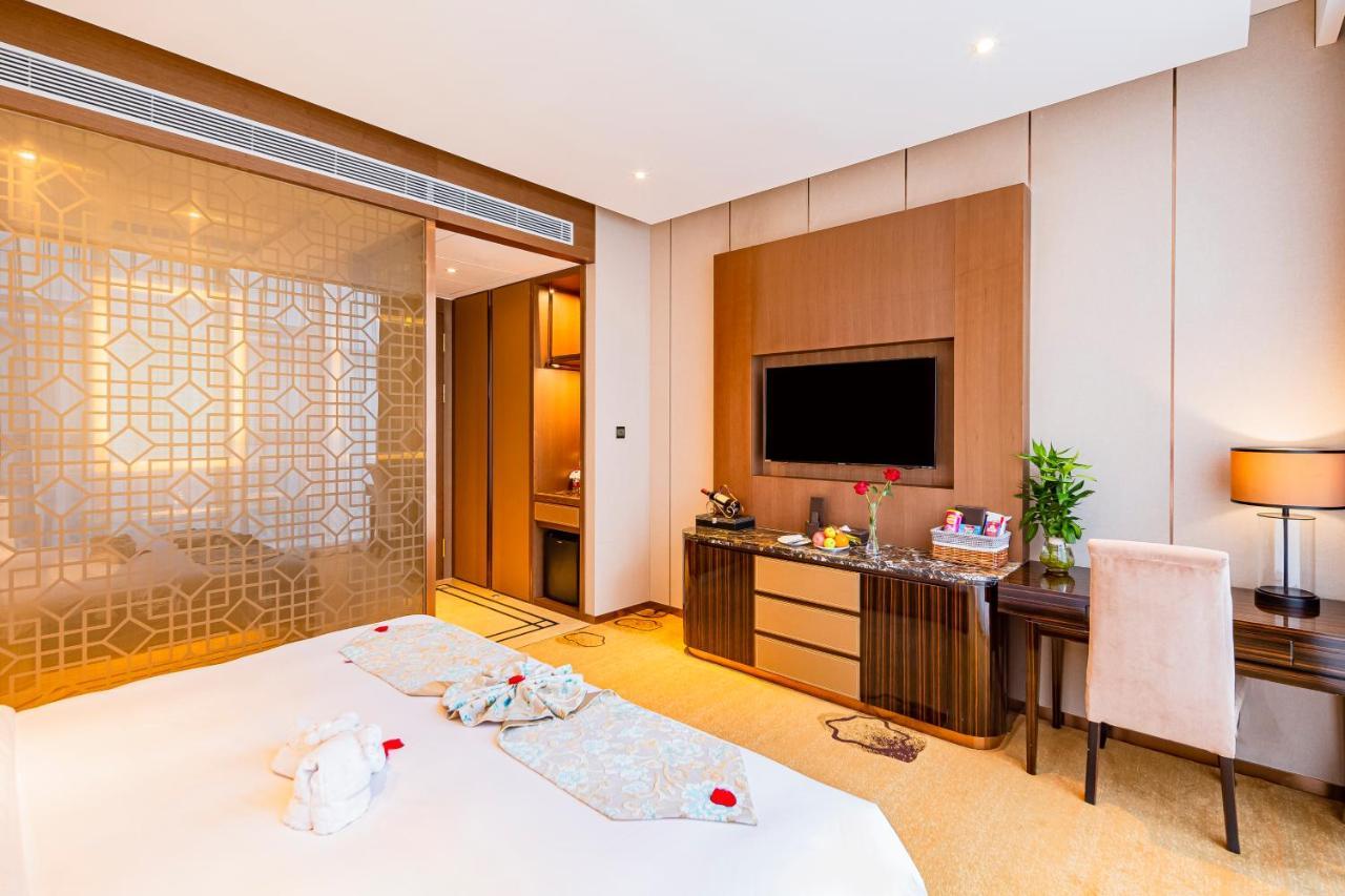 Beijing Palace International Hotel Пекин Екстериор снимка