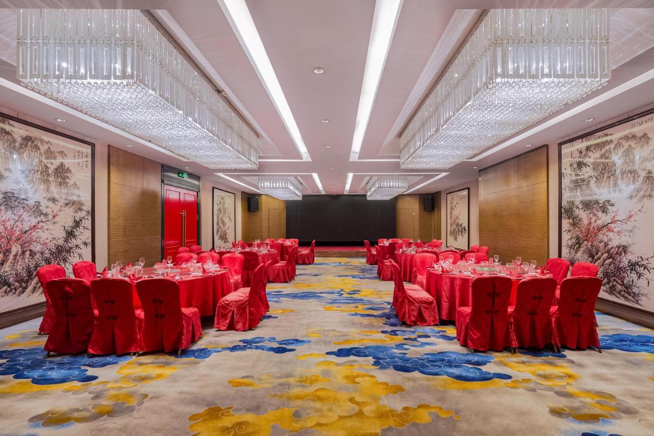 Beijing Palace International Hotel Пекин Екстериор снимка