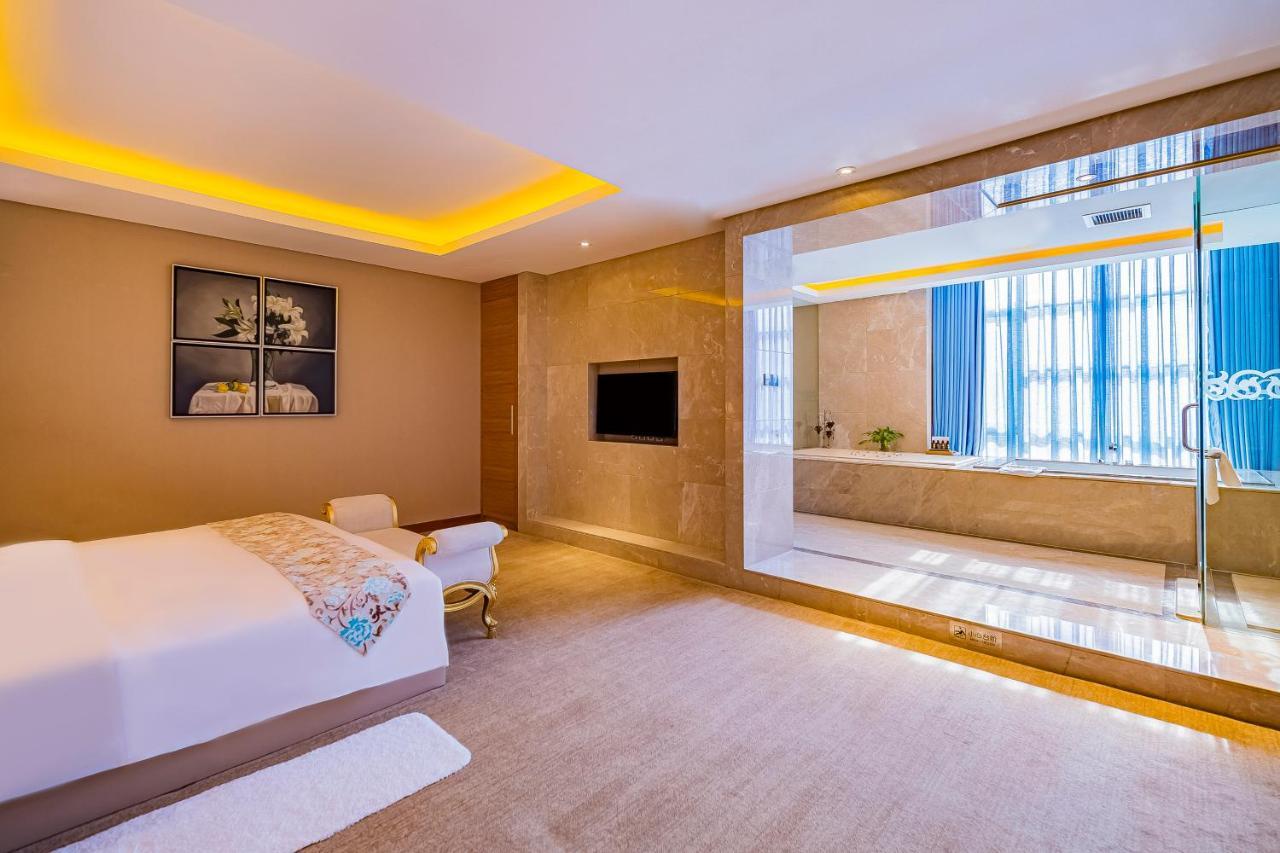 Beijing Palace International Hotel Пекин Екстериор снимка