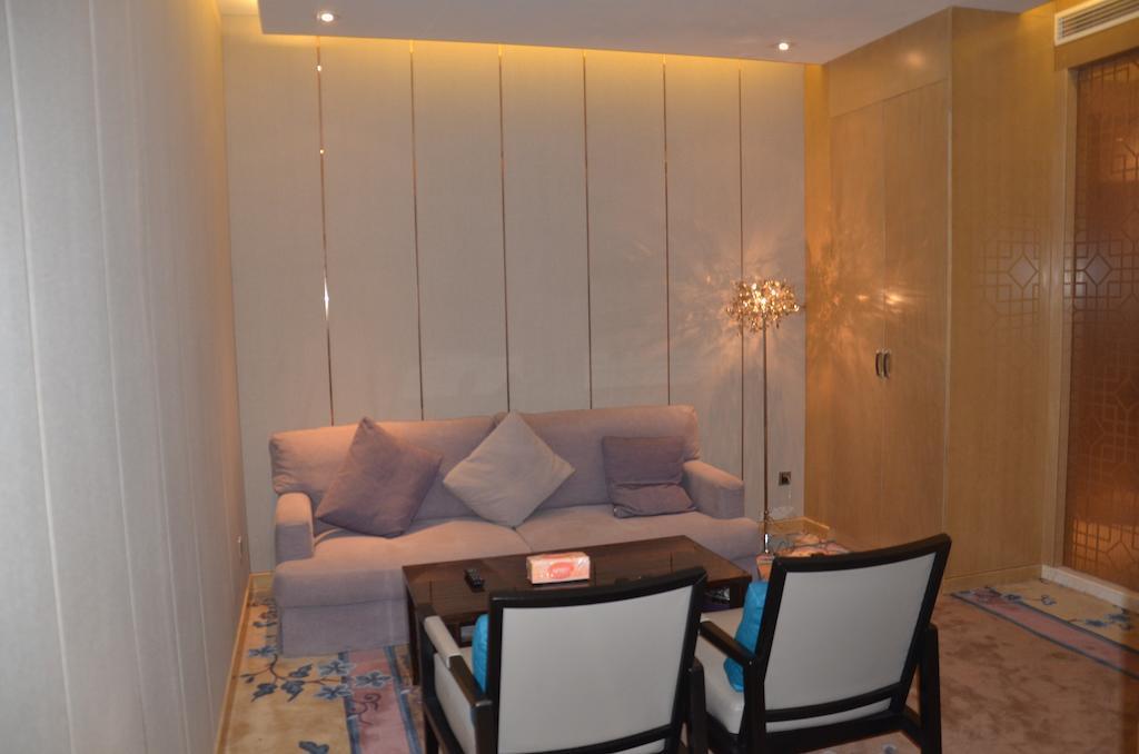 Beijing Palace International Hotel Пекин Стая снимка